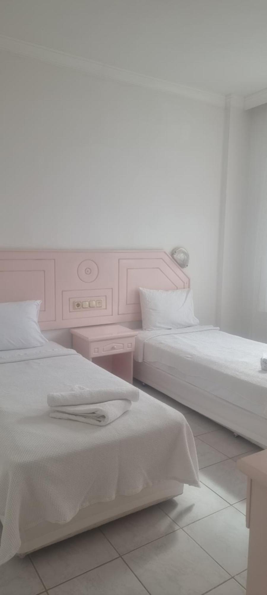 Pembe Kosk Apart Otel Fethiye Rom bilde